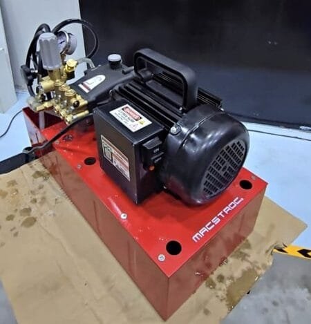 flowpro-X1-electric-pressure test pump-kuwait